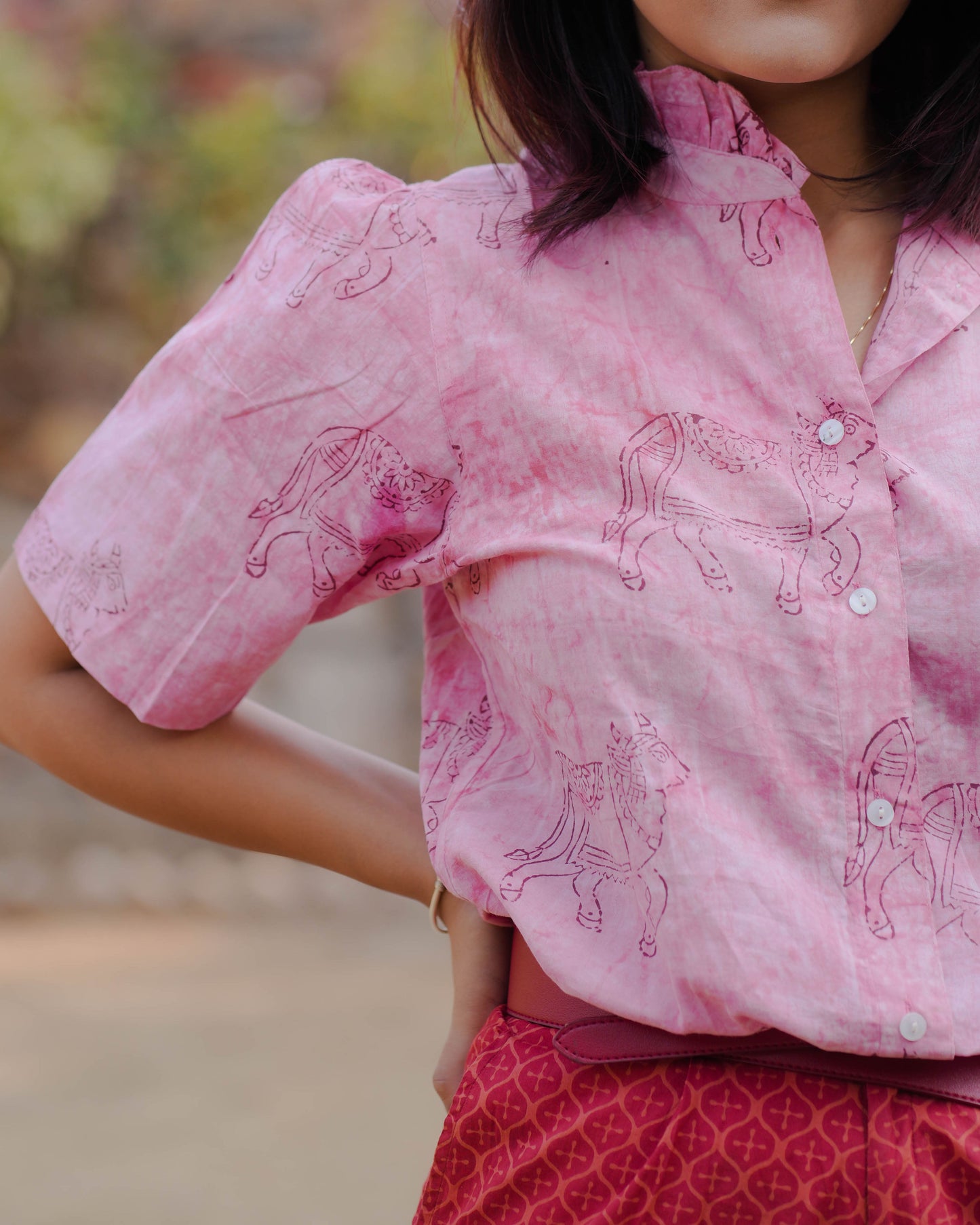 WOMEN HAND BLOCK PRINTED HALF SLEEVE RUFFLED COLLAR TOP