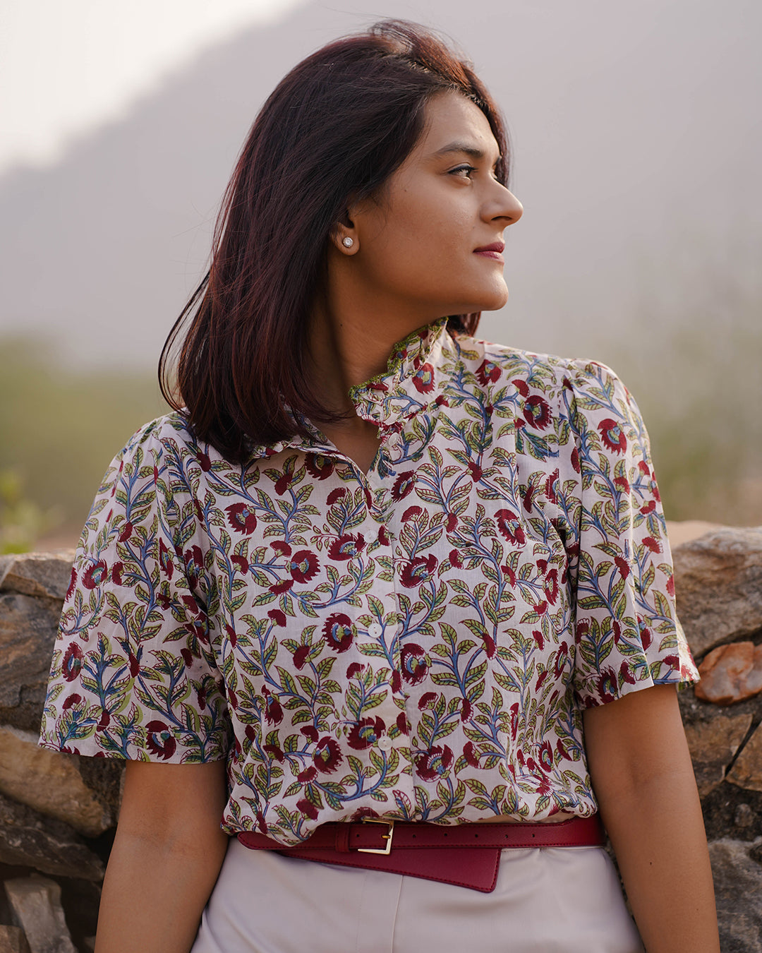 WOMEN HAND BLOCK PRINTED HALF SLEEVE RUFFLED COLLAR TOP